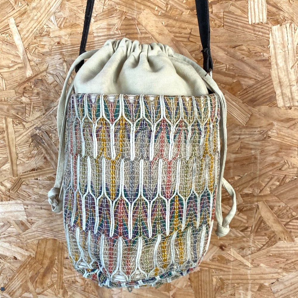 World Market multi color woven drawstring top bucket bag - Picture 3 of 10